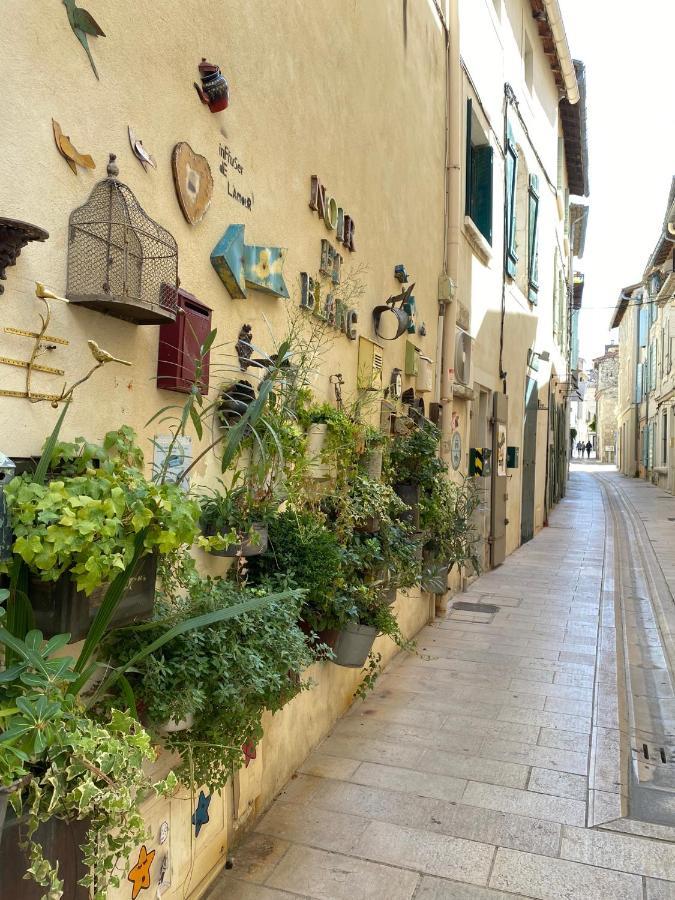 Saint-Rémy-de-Provence Le Loft City, Au Coeur Du Village מראה חיצוני תמונה